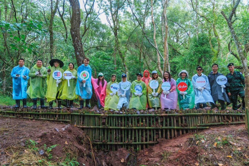 Thai AirAsia Drives 'Journey D' Project Forward, Joining Forces with TAT for 'Village to the World Season 5' in Songkhla